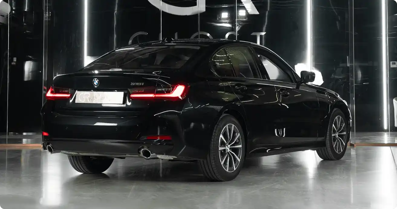 BMW Hire Dubai | Deposit-Free Options Rent BMW in Dubai without deposit - BMW 3 Series & 318i models available for daily & monthly rental