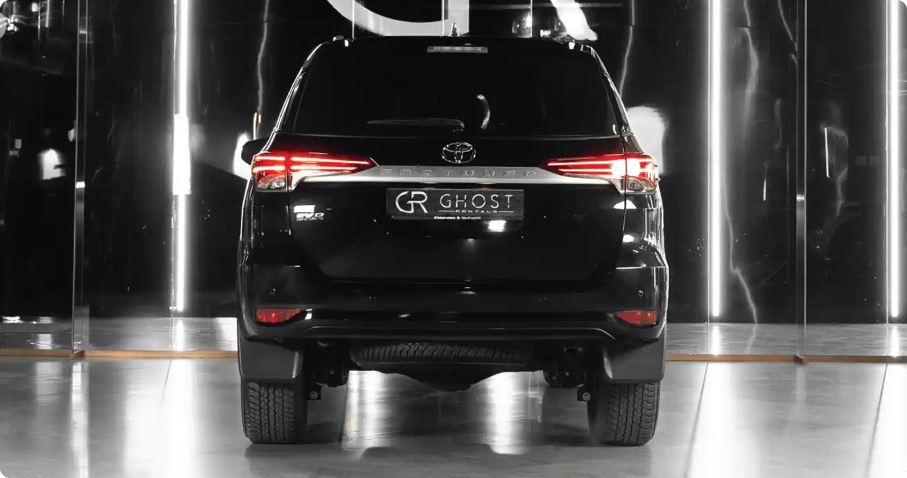 Lease or rent a Toyota Fortuner in Dubai — competitive rates, easy pickup and drop-off